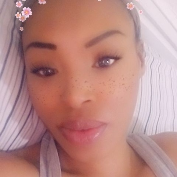 Meet your Posher, Marshelle - Picture 1 of 1